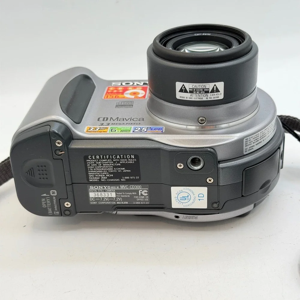 Sony CD Mavica MVC-CD300 Digital Camera Bundle 3.3MP Carl Zeiss Lens Tested